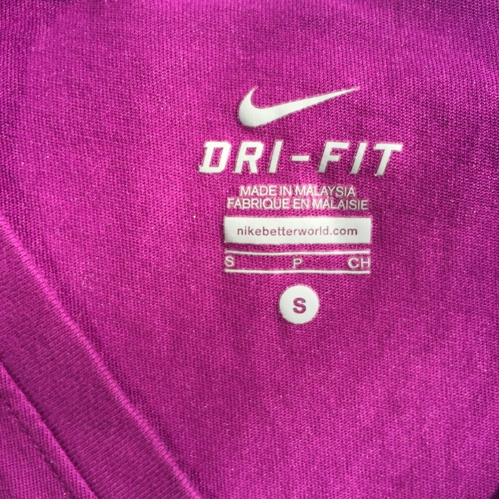 Nike Dri Fit RUN Tee - Picture 4 of 5